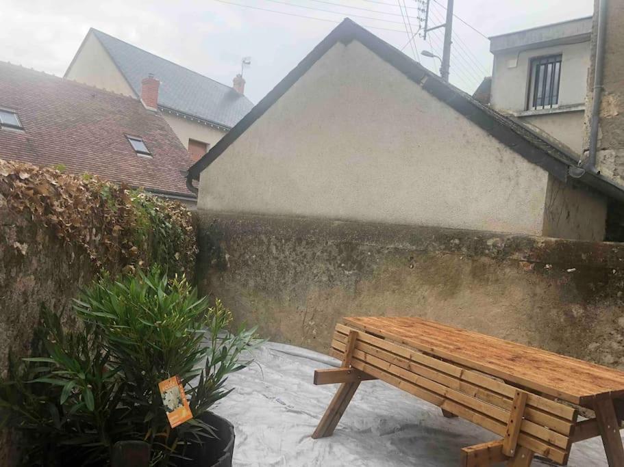 布鲁瓦A Cote De La Loire别墅 外观 照片