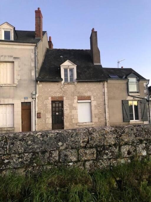 布鲁瓦A Cote De La Loire别墅 外观 照片